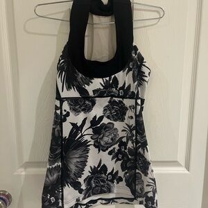 Lululemon Athletica Black and White Floral Tank Top